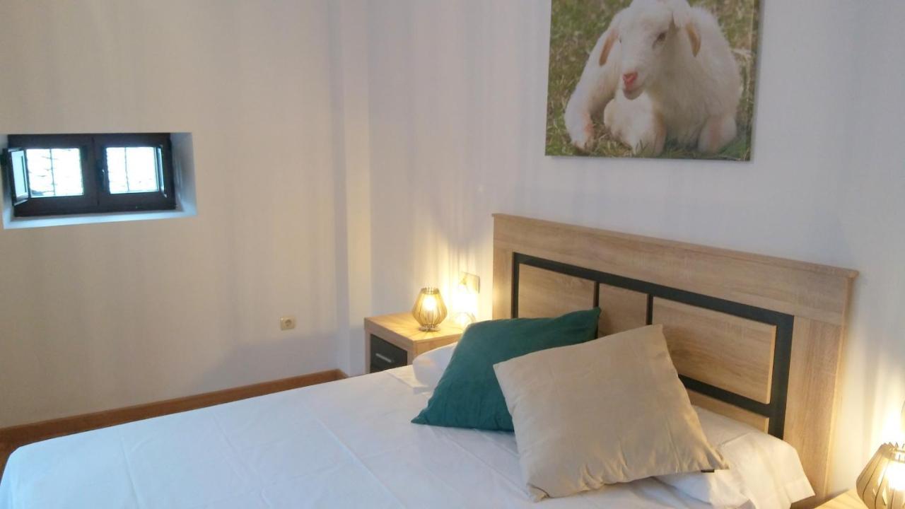Villa Casa El Tejo San Cristobal de Valdueza Esterno foto