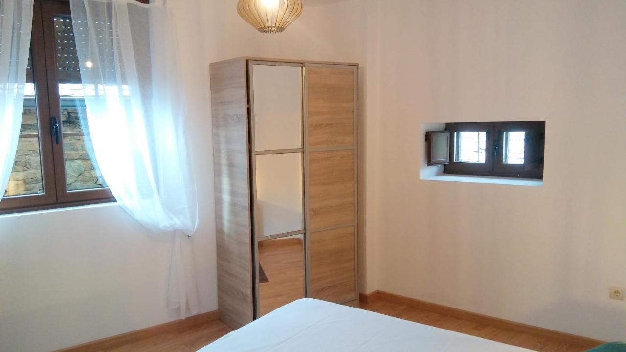 Villa Casa El Tejo San Cristobal de Valdueza Esterno foto